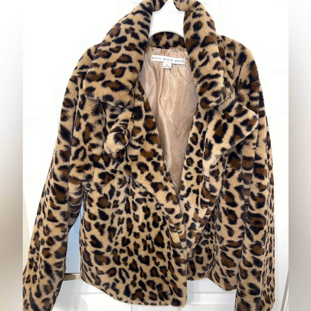 Women’s cheetah fur coat